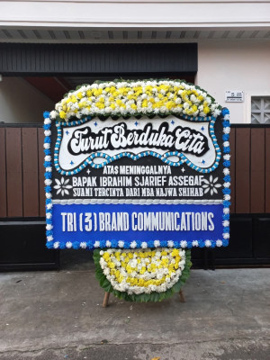 Papan Bunga Duka di Padasuka
